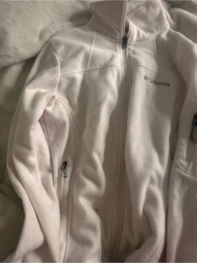 Columbia Women's Light Pink Fleece Jacket